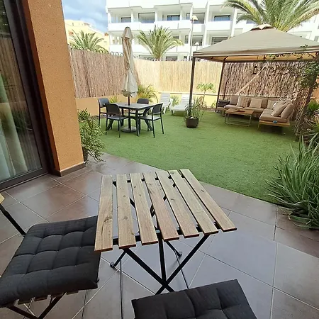 Spacious With Large Private Garden In Mar Daire *